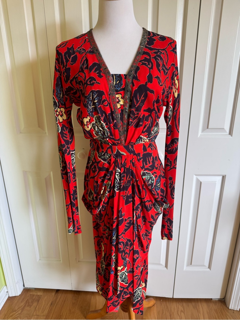Etro Red Floral Long Sleeve V-Neck Draped Dress 10/48